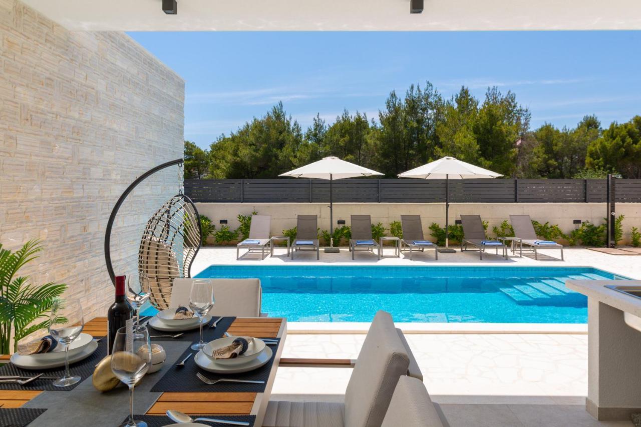 Villa Dm Vodice Exterior foto
