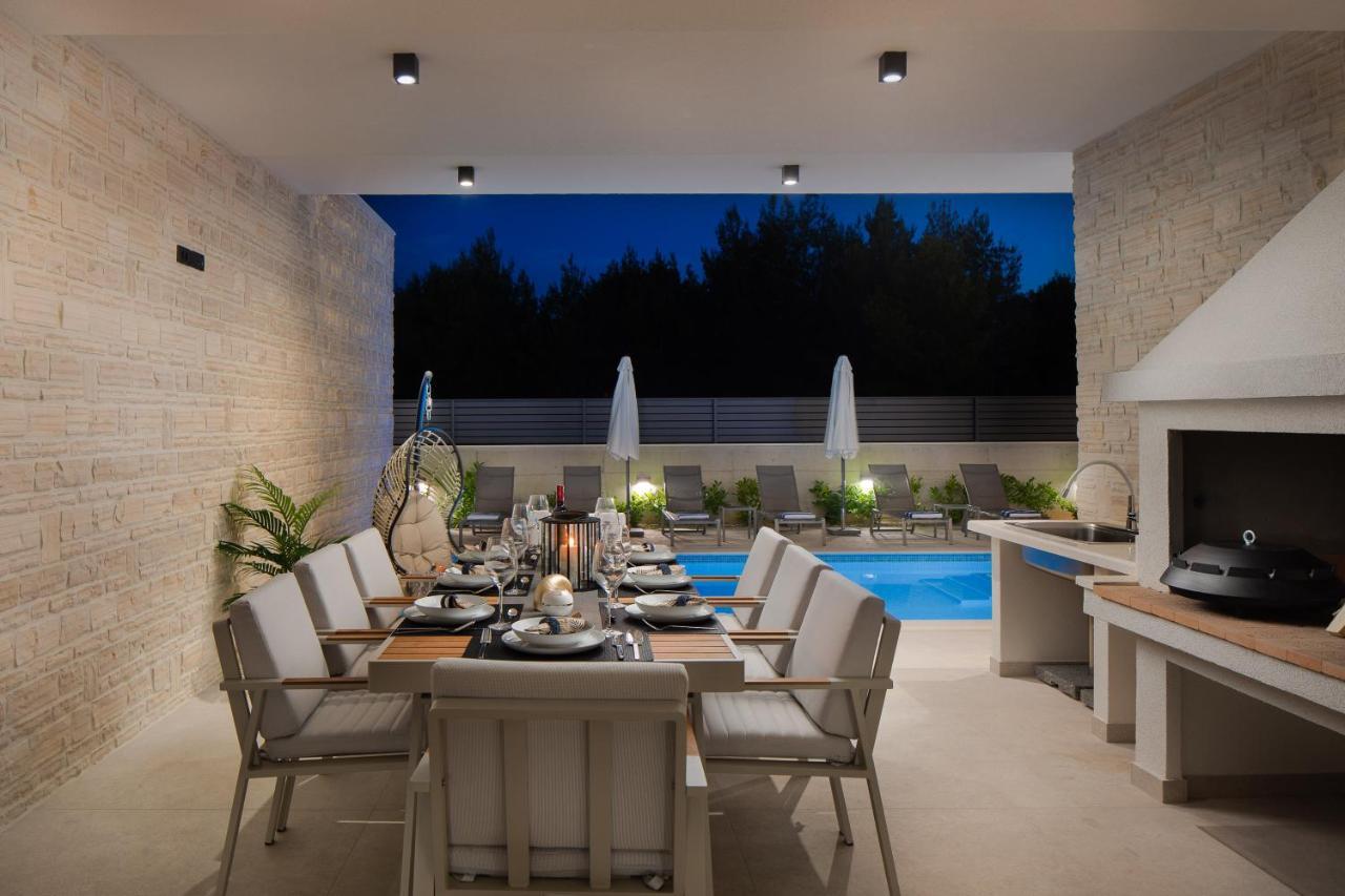 Villa Dm Vodice Exterior foto